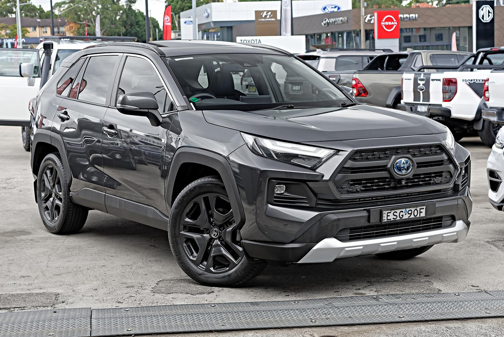 Image of 2021 Toyota RAV4 Hybrid Edge AWD