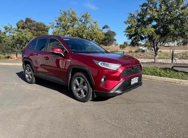 Image of 2019 Toyota RAV4 Hybrid GXL AWD