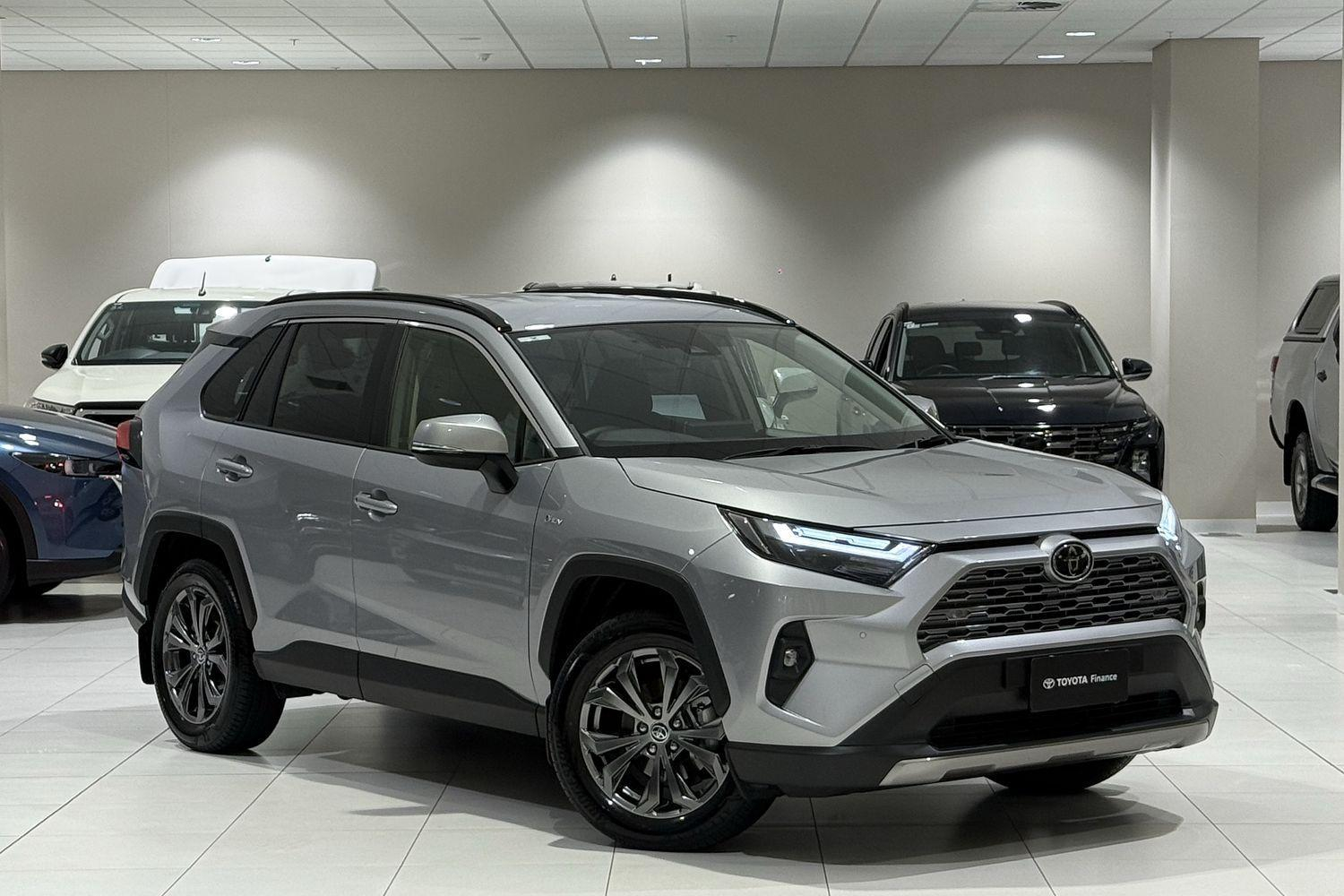 Image of 2024 Toyota RAV4 Hybrid GXL-2WD