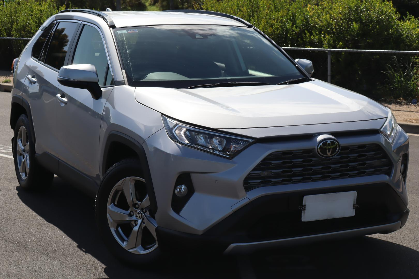 Image of 2020 Toyota RAV4 GXL-2WD