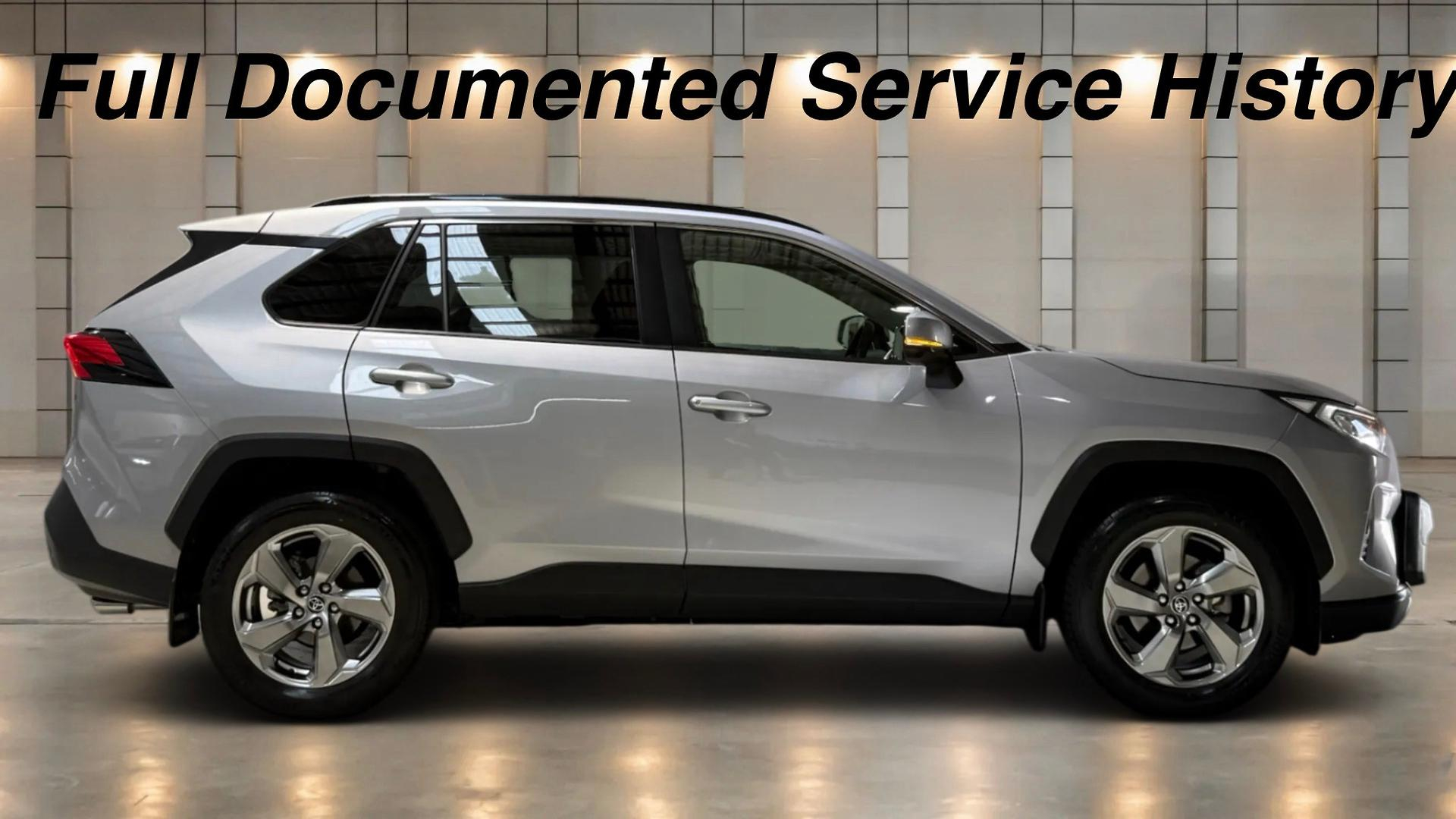 Image of 2020 Toyota RAV4 GXL-2WD