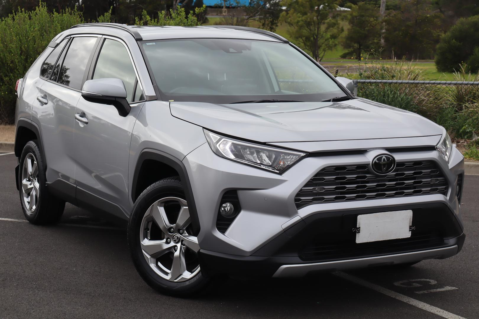 Image of 2020 Toyota RAV4 GXL-2WD