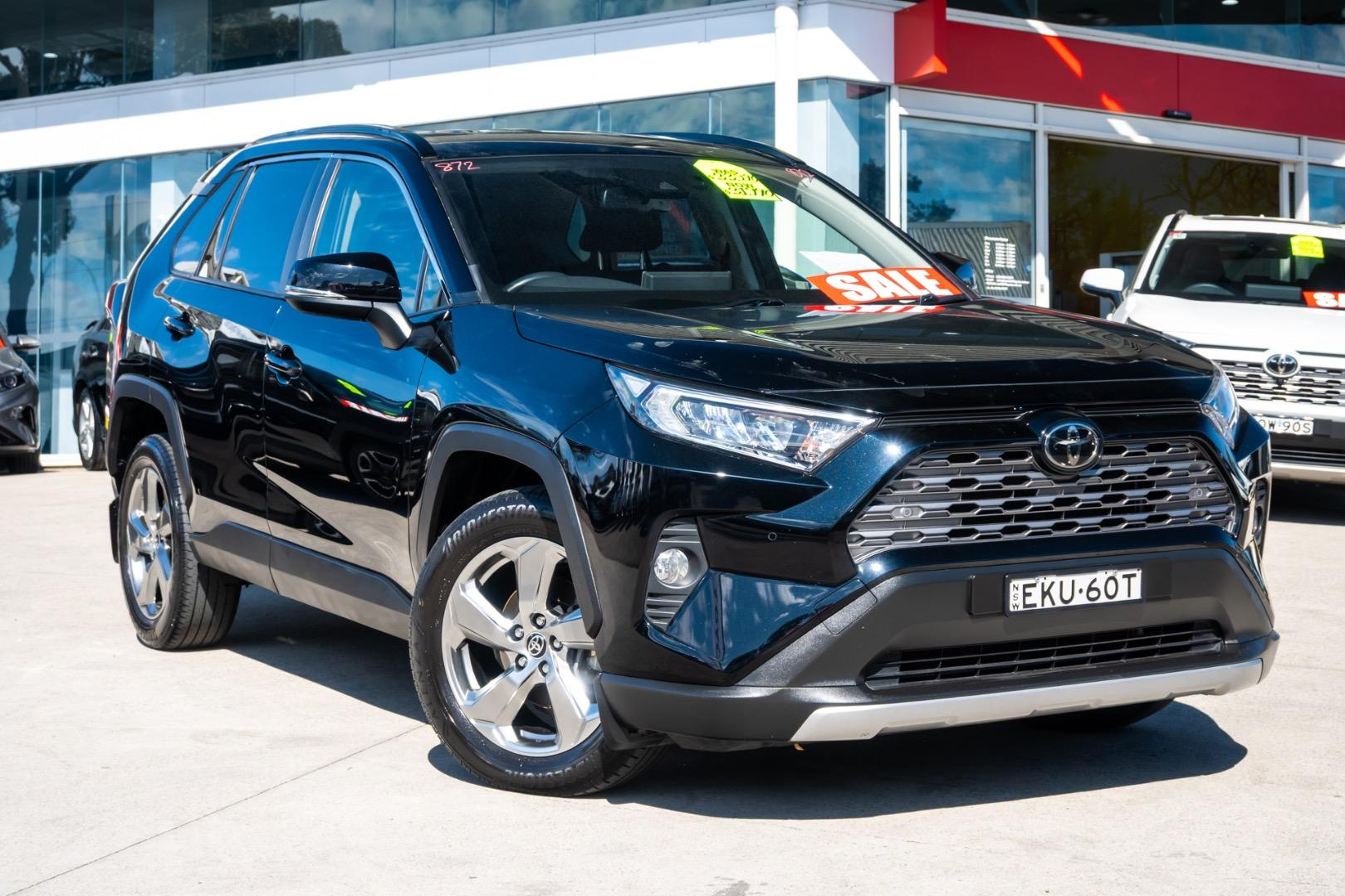 Image of 2020 Toyota RAV4 GXL-2WD