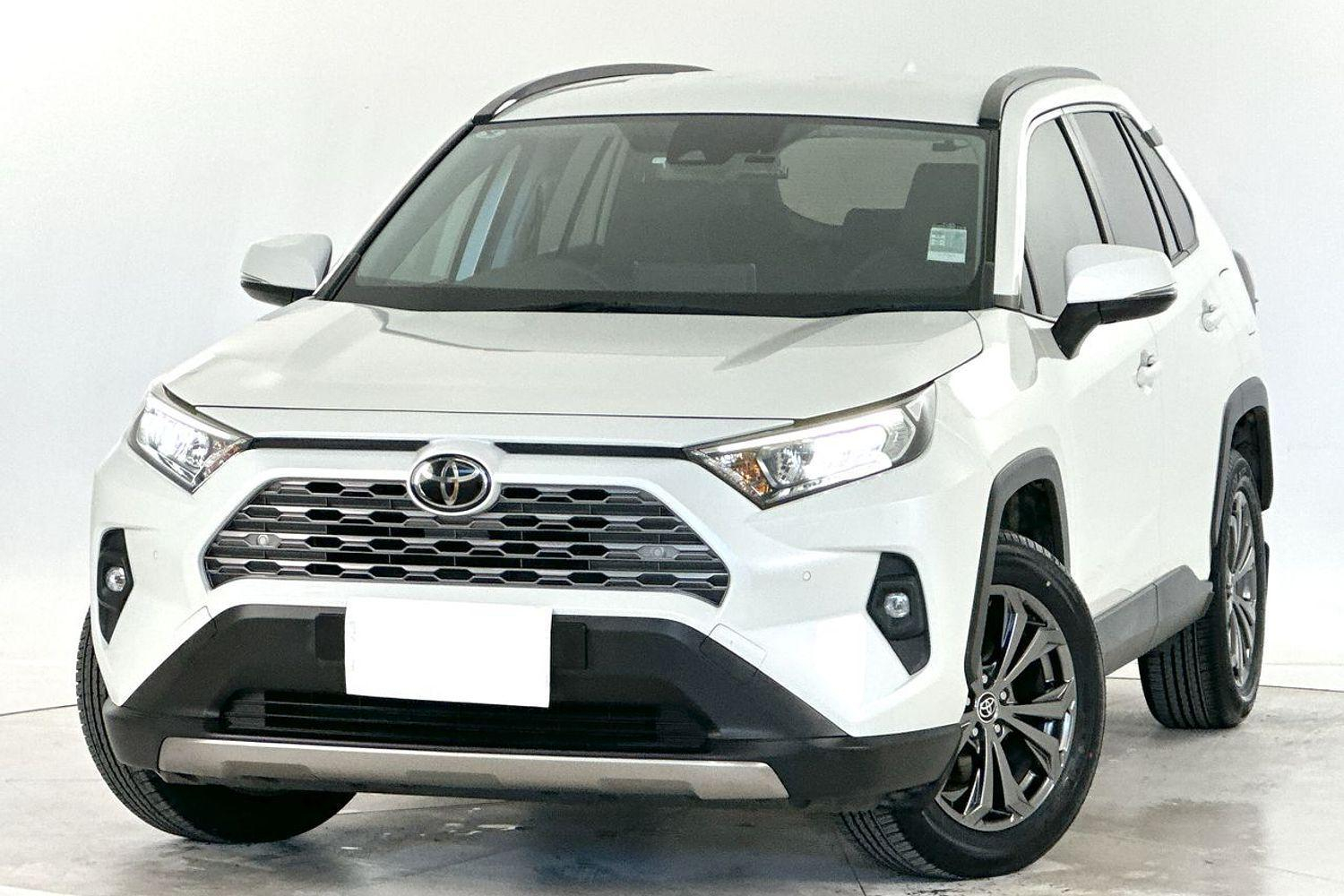 Image of 2022 Toyota RAV4 GXL-2WD