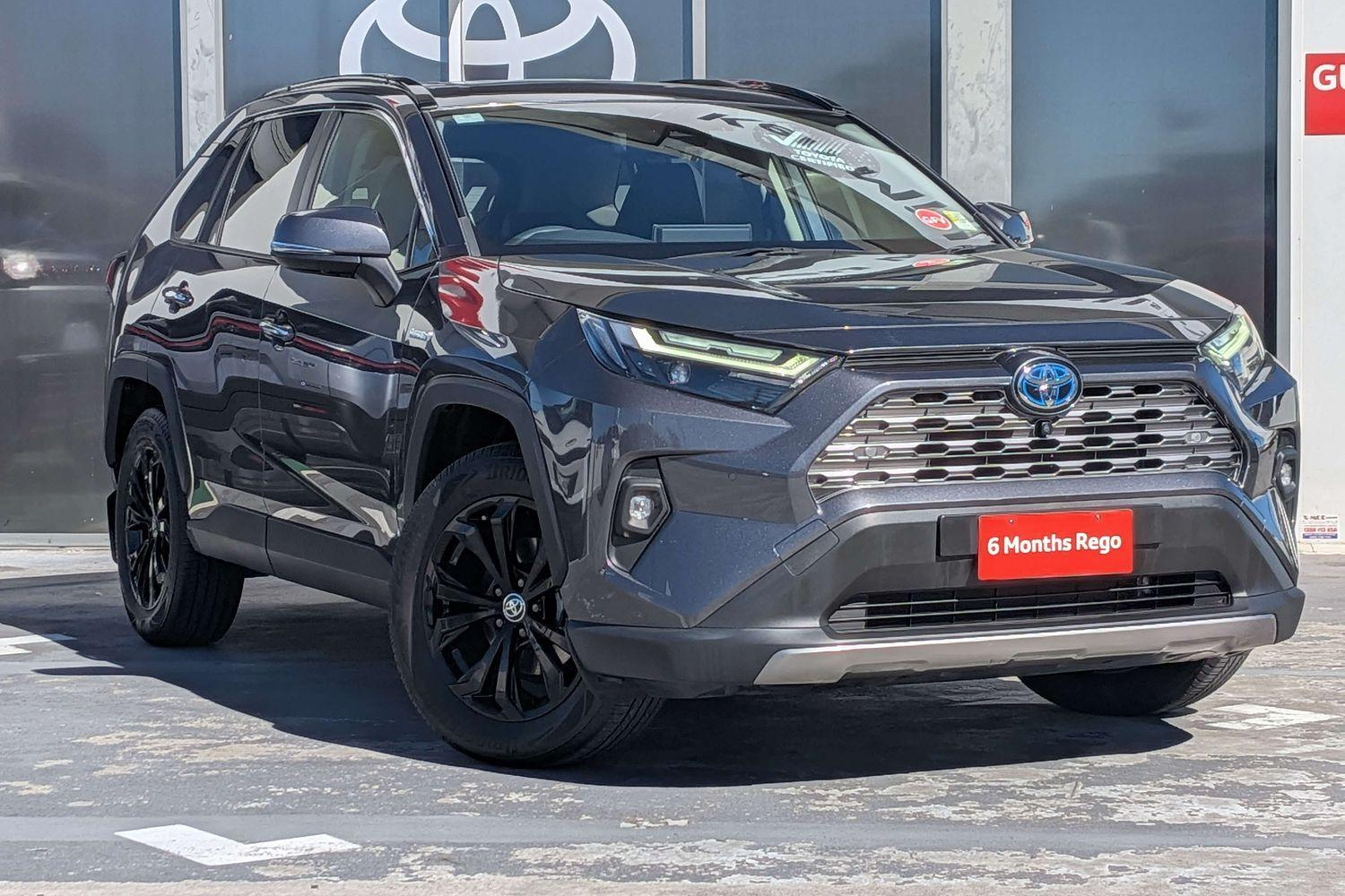 Image of 2022 Toyota Rav4 Hybrid Cruiser 2WD
