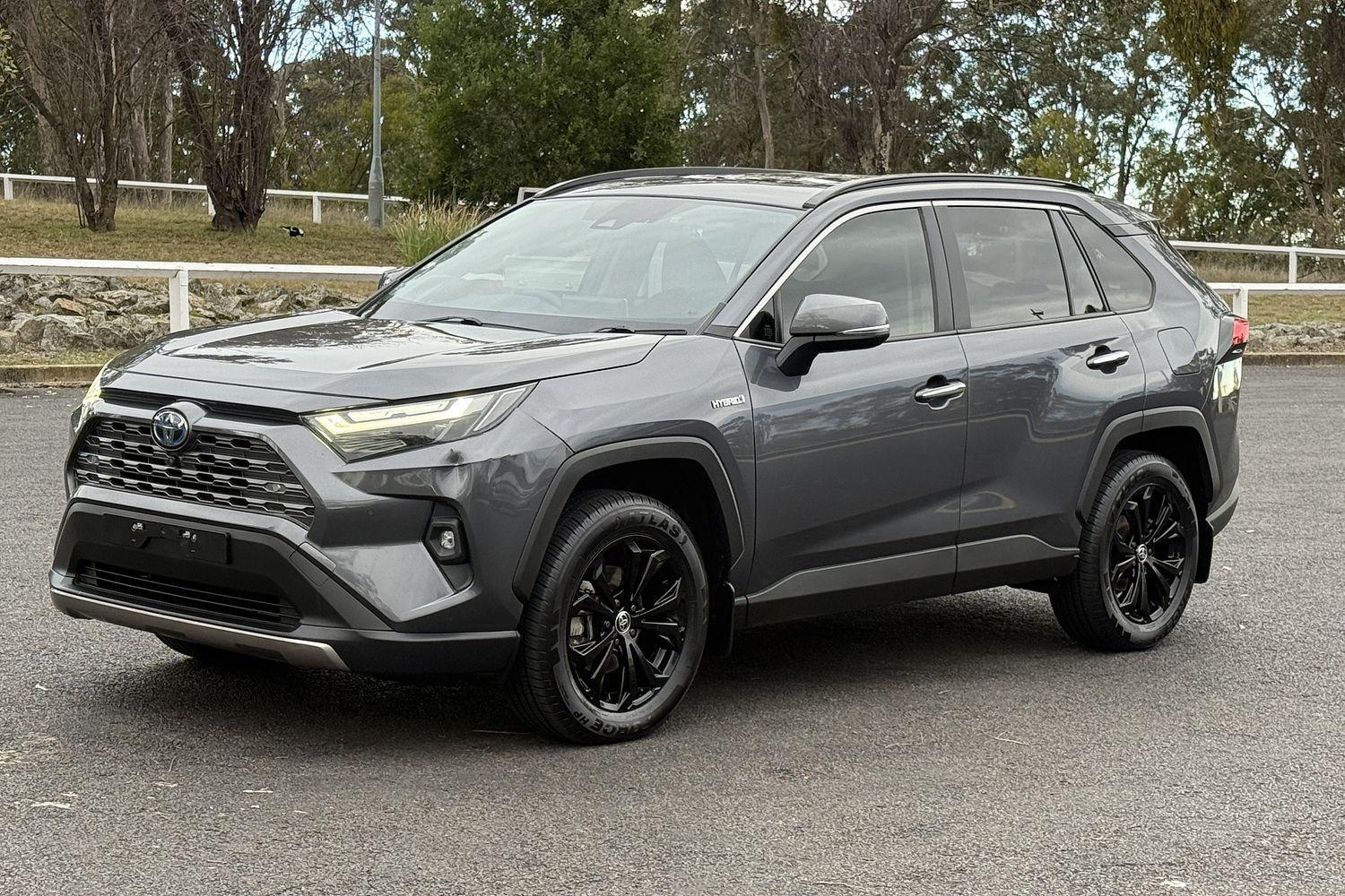 Image of 2022 Toyota RAV4 Hybrid Cruiser 2WD