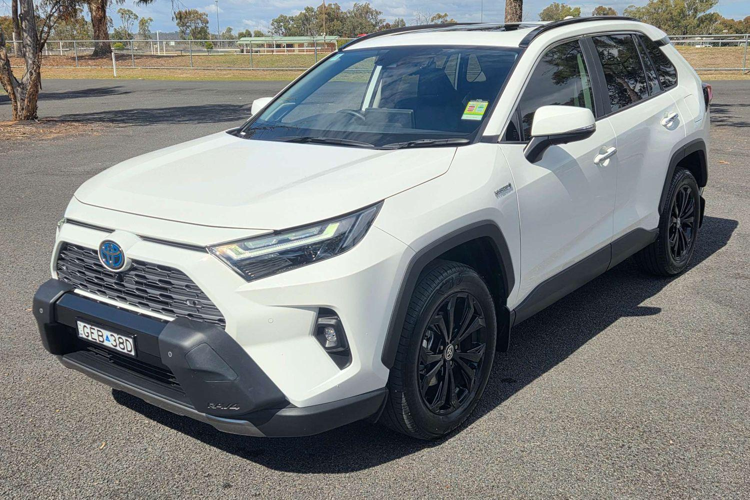 Image of 2024 Toyota RAV4 Hybrid Cruiser 2WD