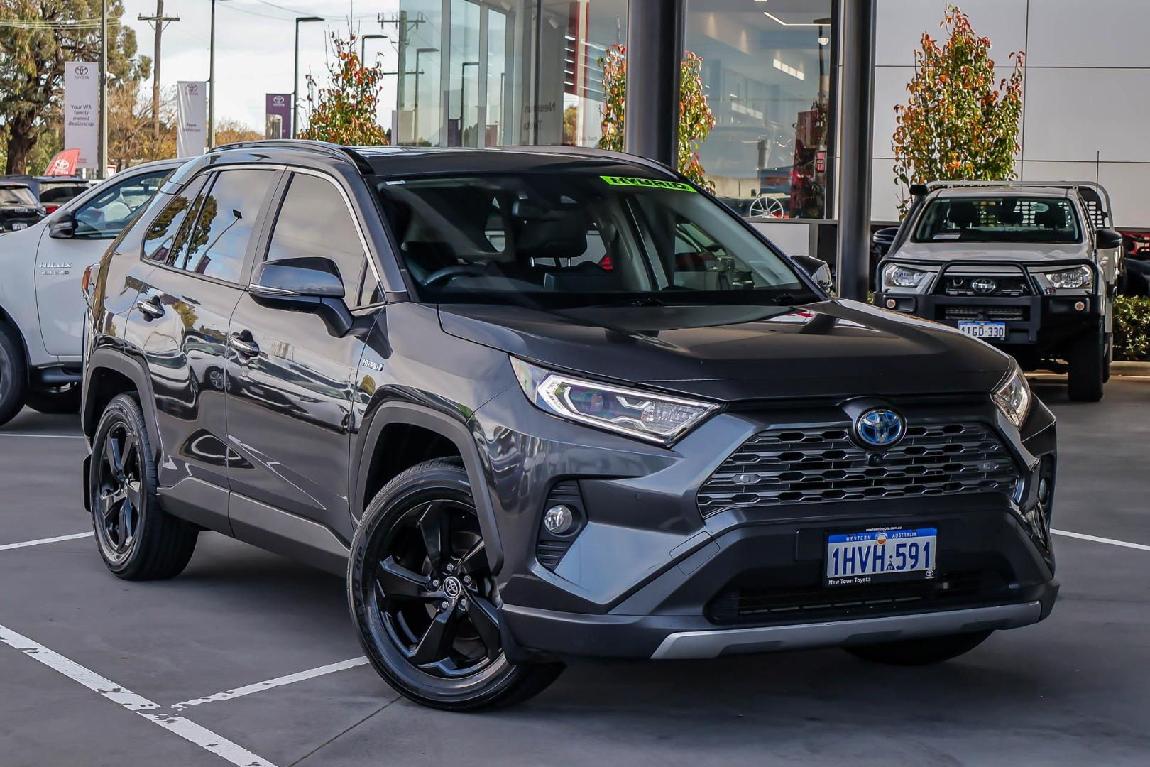 Image of 2020 Toyota RAV4 Hybrid Cruiser