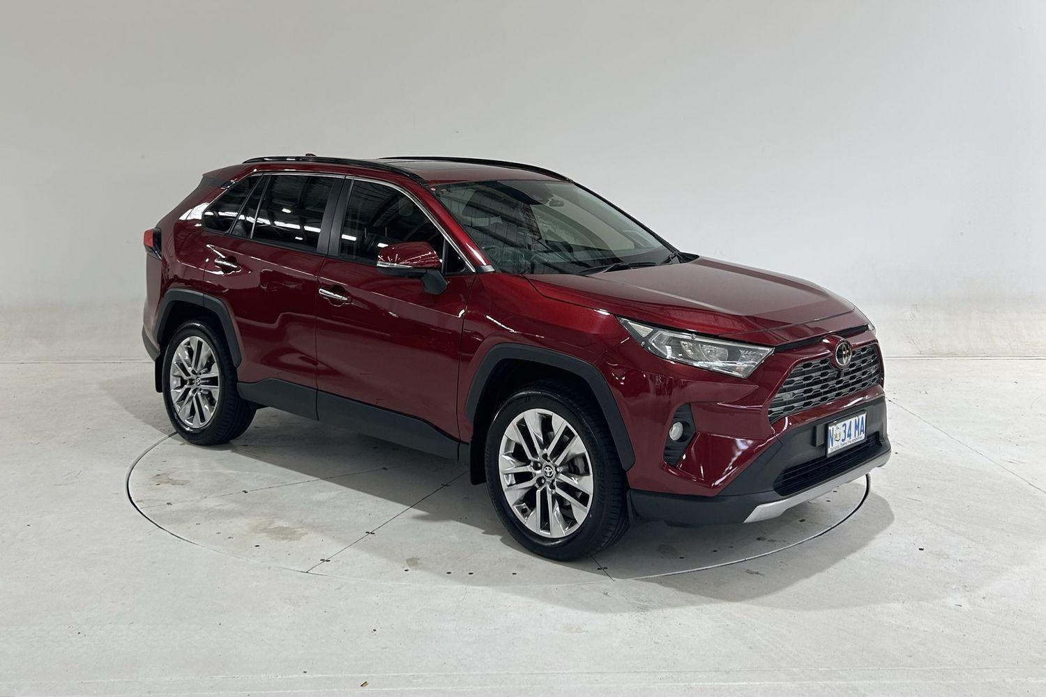Image of 2020 Toyota RAV4 Cruiser 2WD
