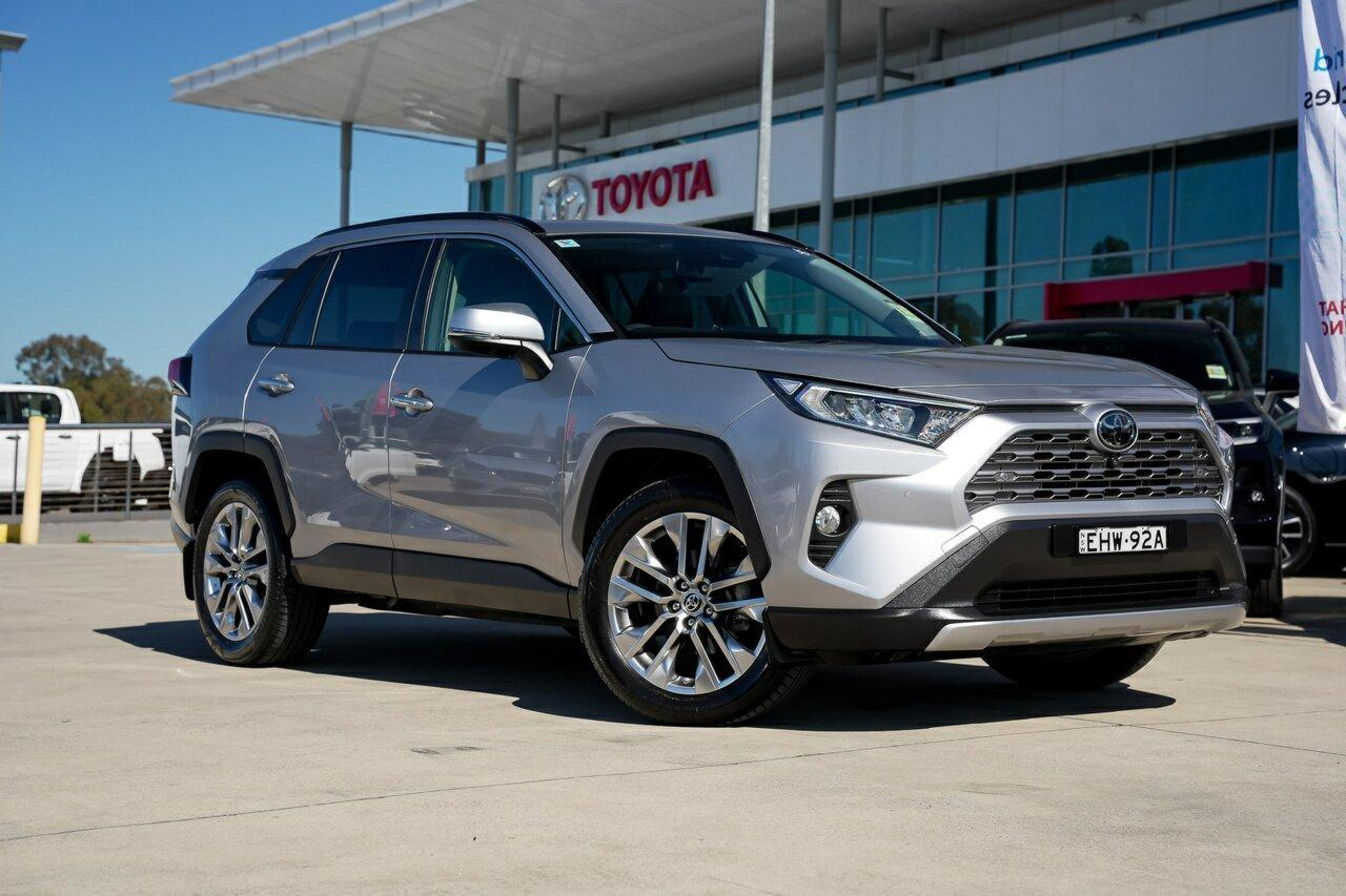 Image of 2020 Toyota RAV4 Cruiser 2WD