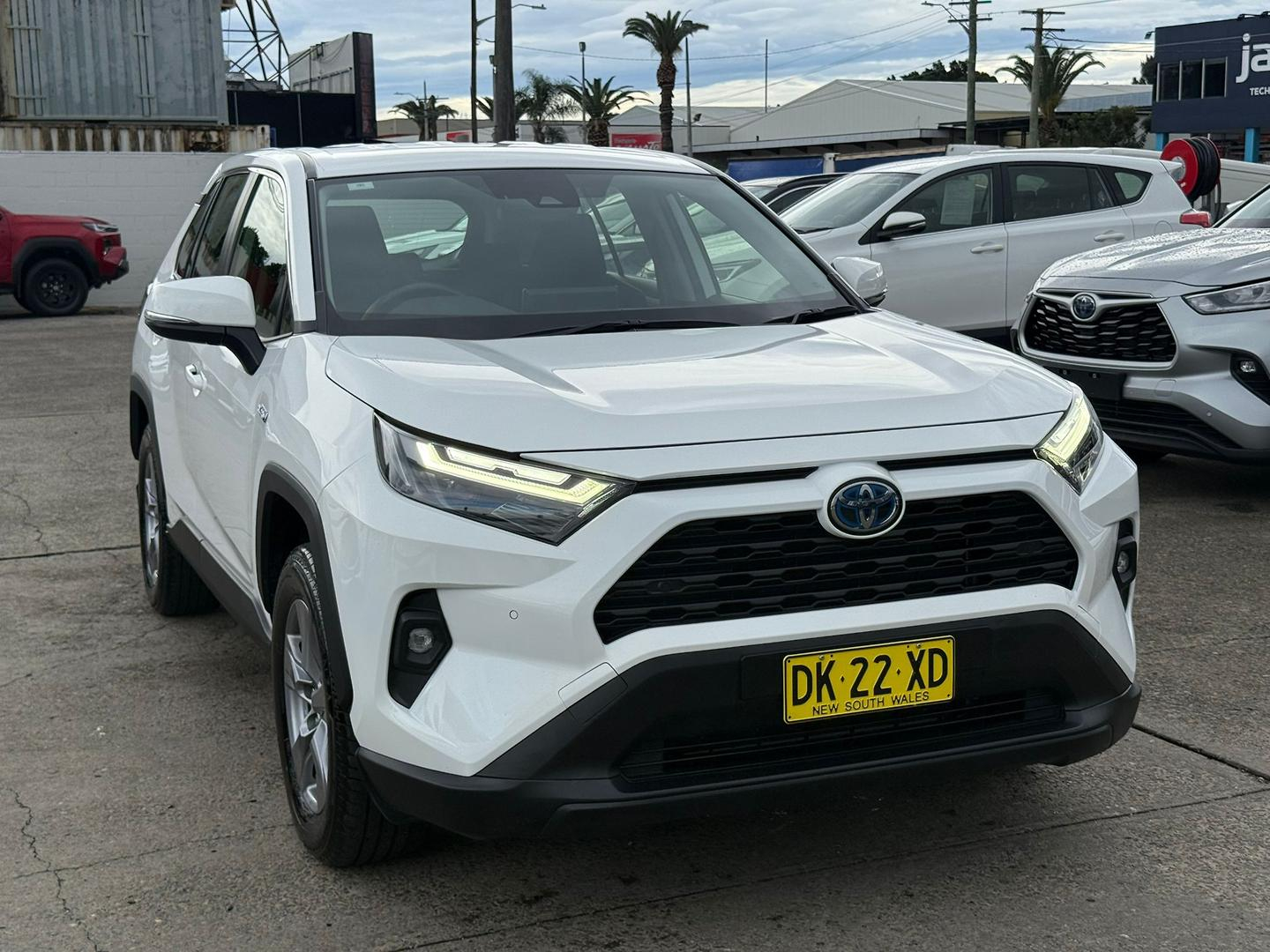 Image of 2024 Toyota RAV4 Hybrid GX-2WD