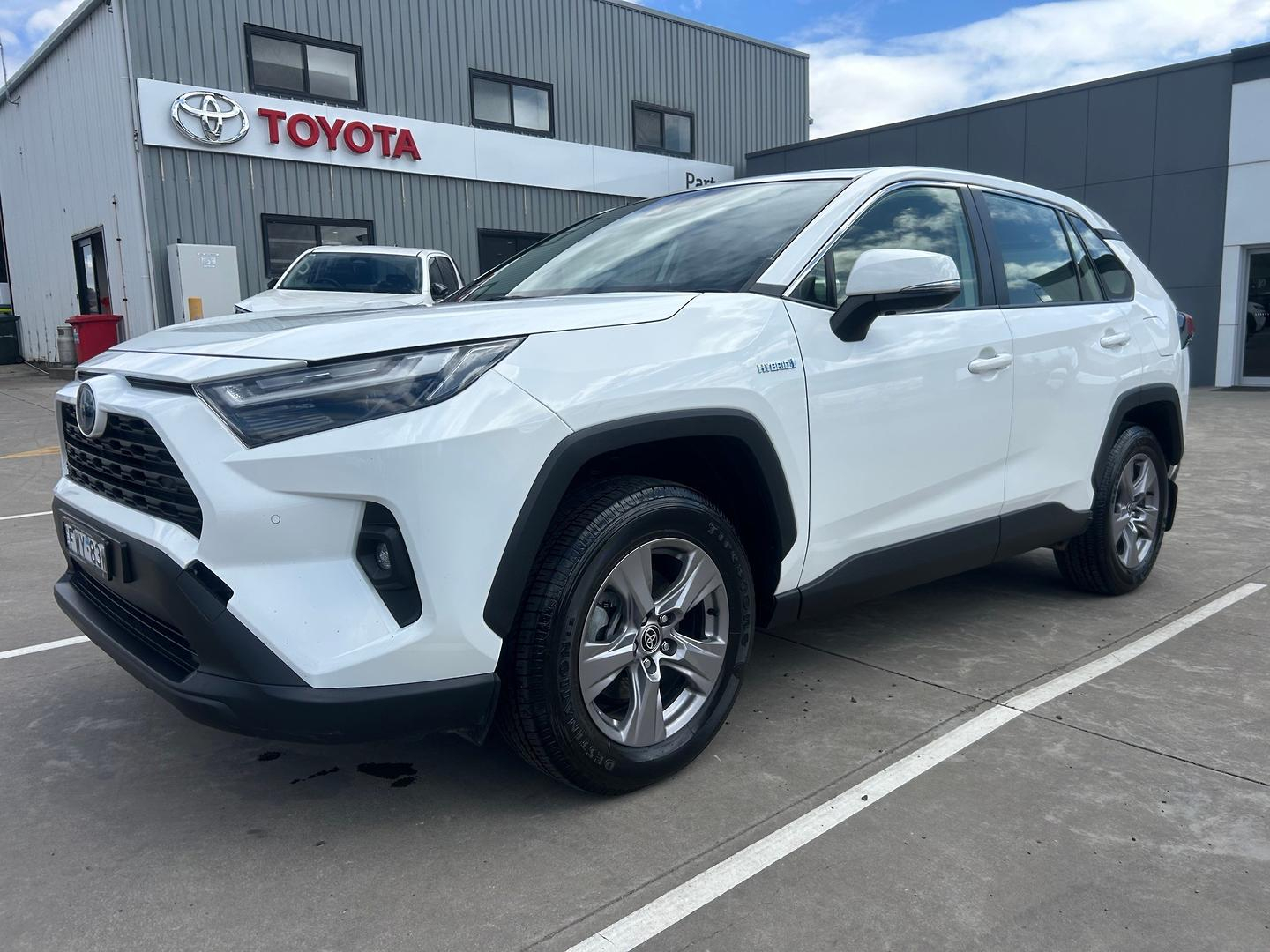 Image of 2022 Toyota RAV4 Hybrid GX-2WD