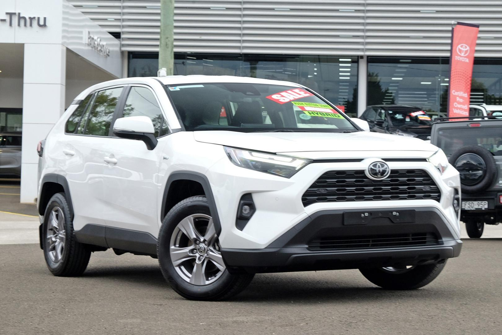 Image of 2024 Toyota RAV4 HYBRID GX-2WD