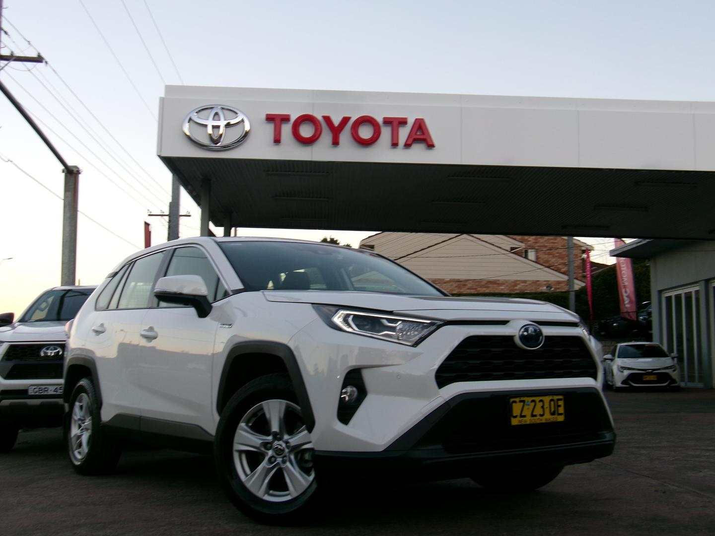 Image of 2021 Toyota Rav4 Hybrid GX-2WD