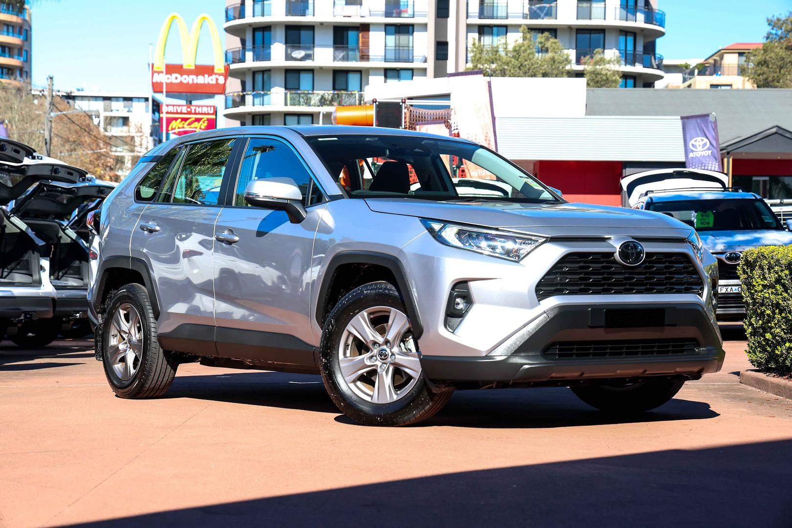 Image of 2025 TOYOTA RAV4 Hybrid GX-2WD