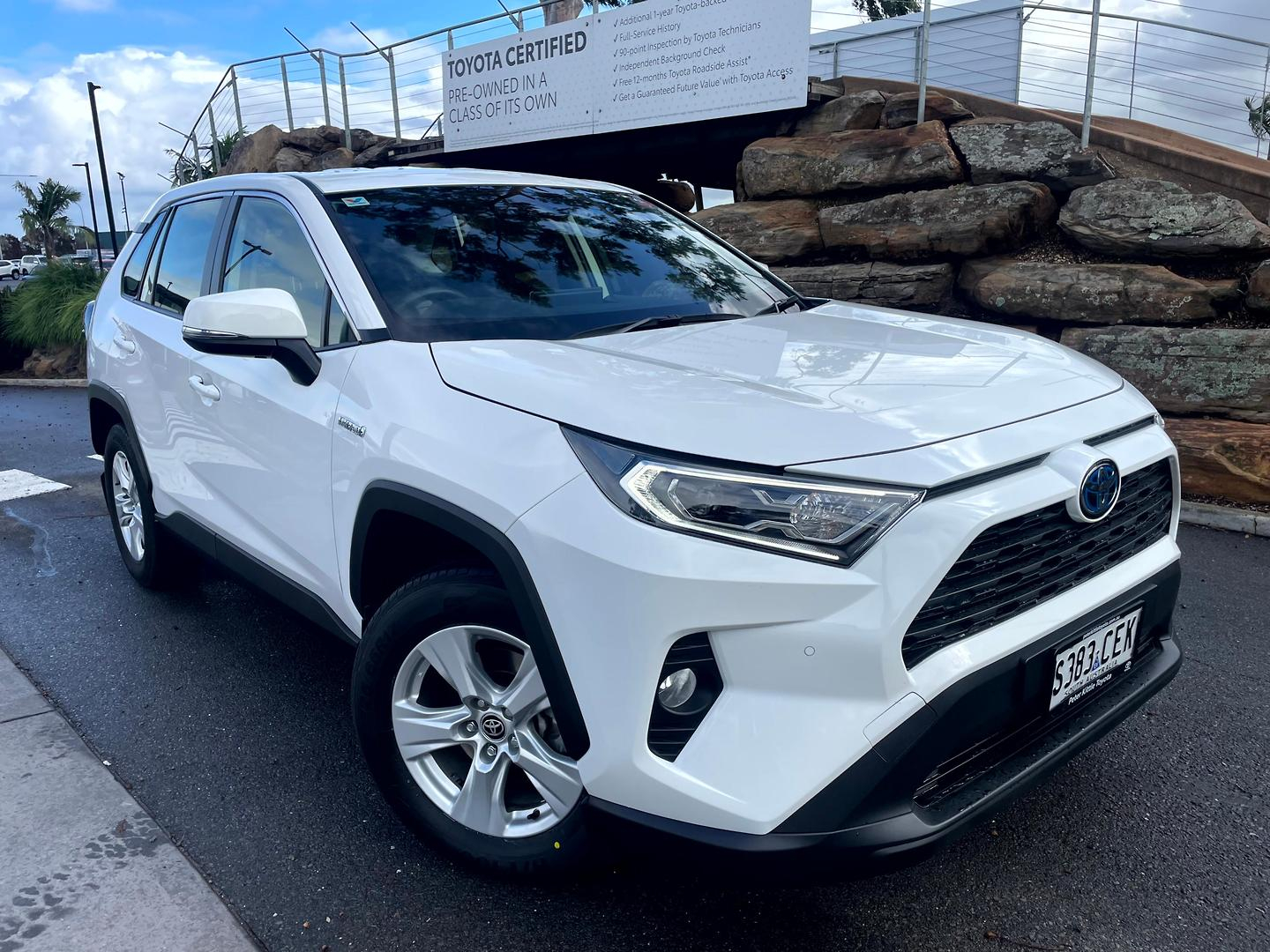 Image of 2020 Toyota Rav4 Hybrid GX-2WD