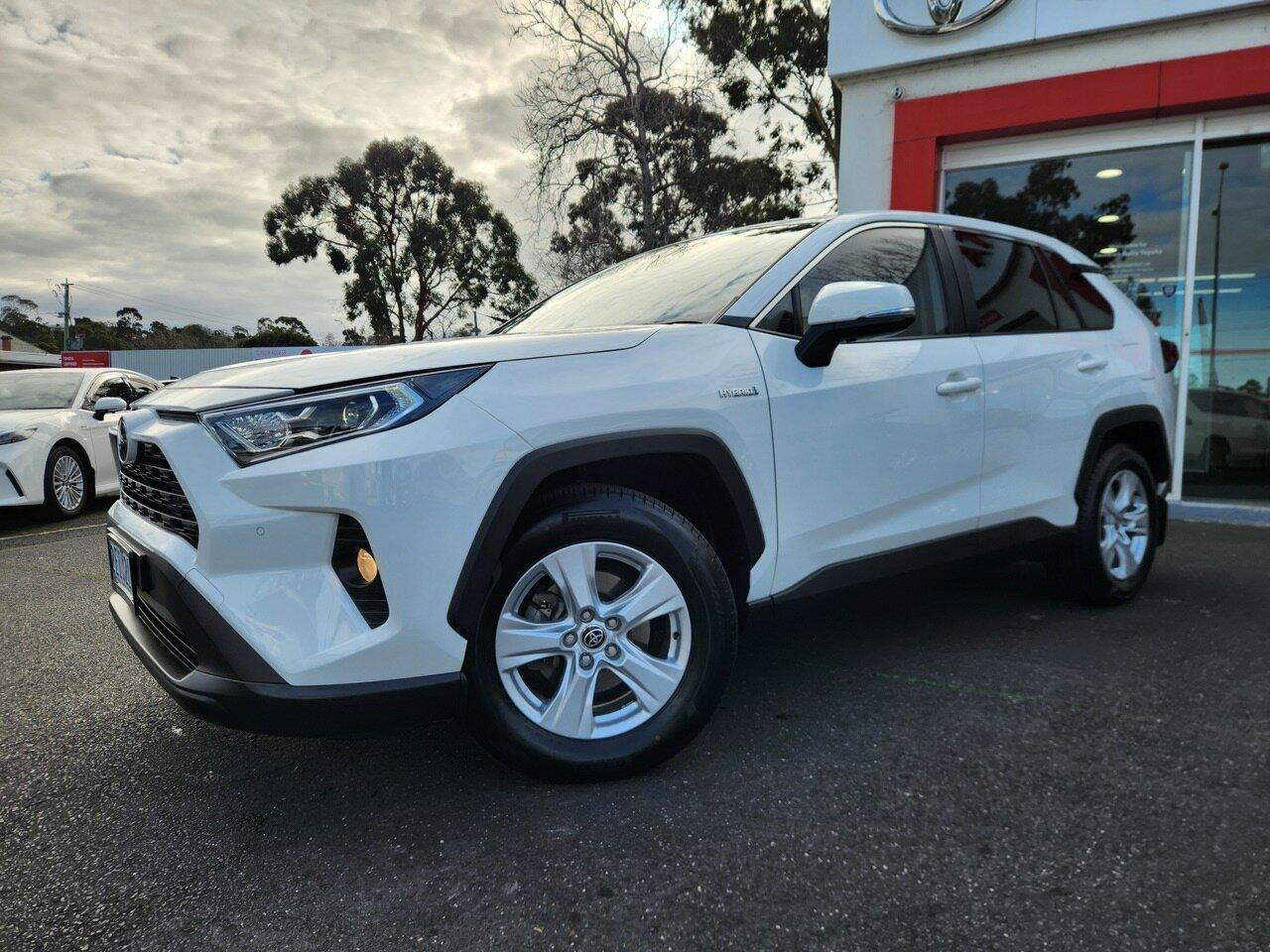 Image of 2021 Toyota RAV4 Hybrid GX