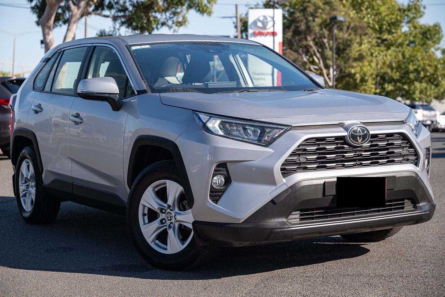 Image of 2019 Toyota RAV4 GX-2WD
