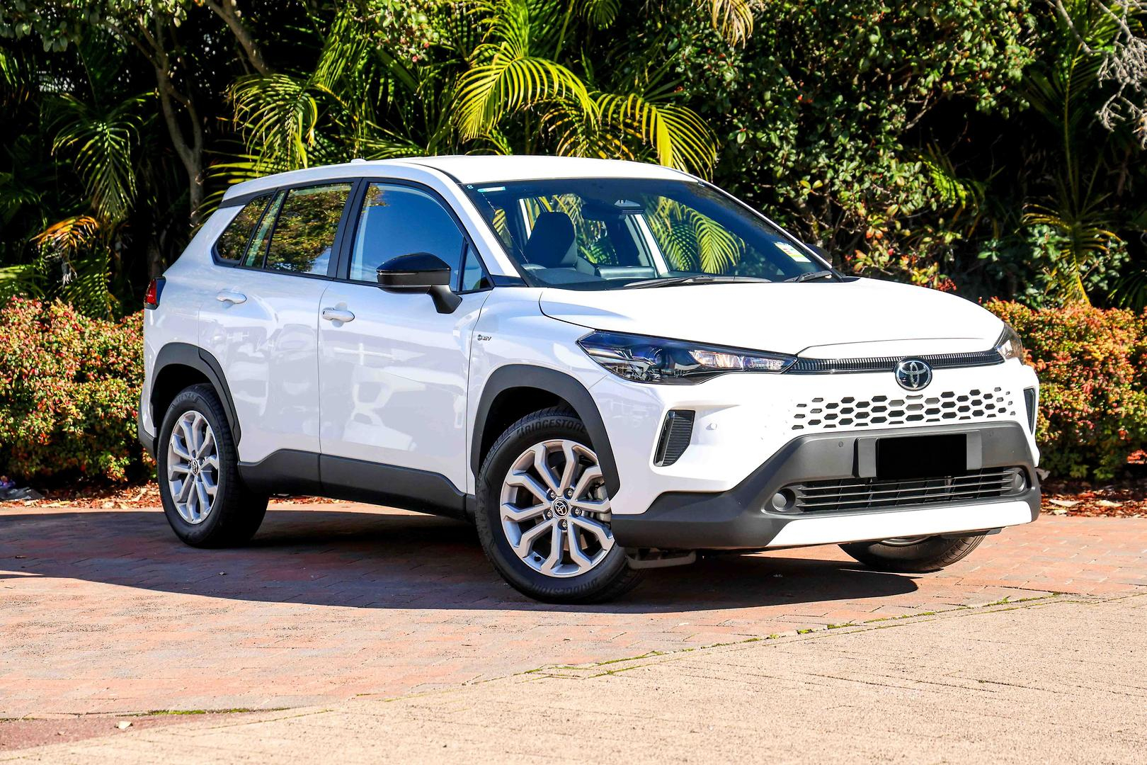 Image of 2025 TOYOTA Corolla Cross Hybrid GX