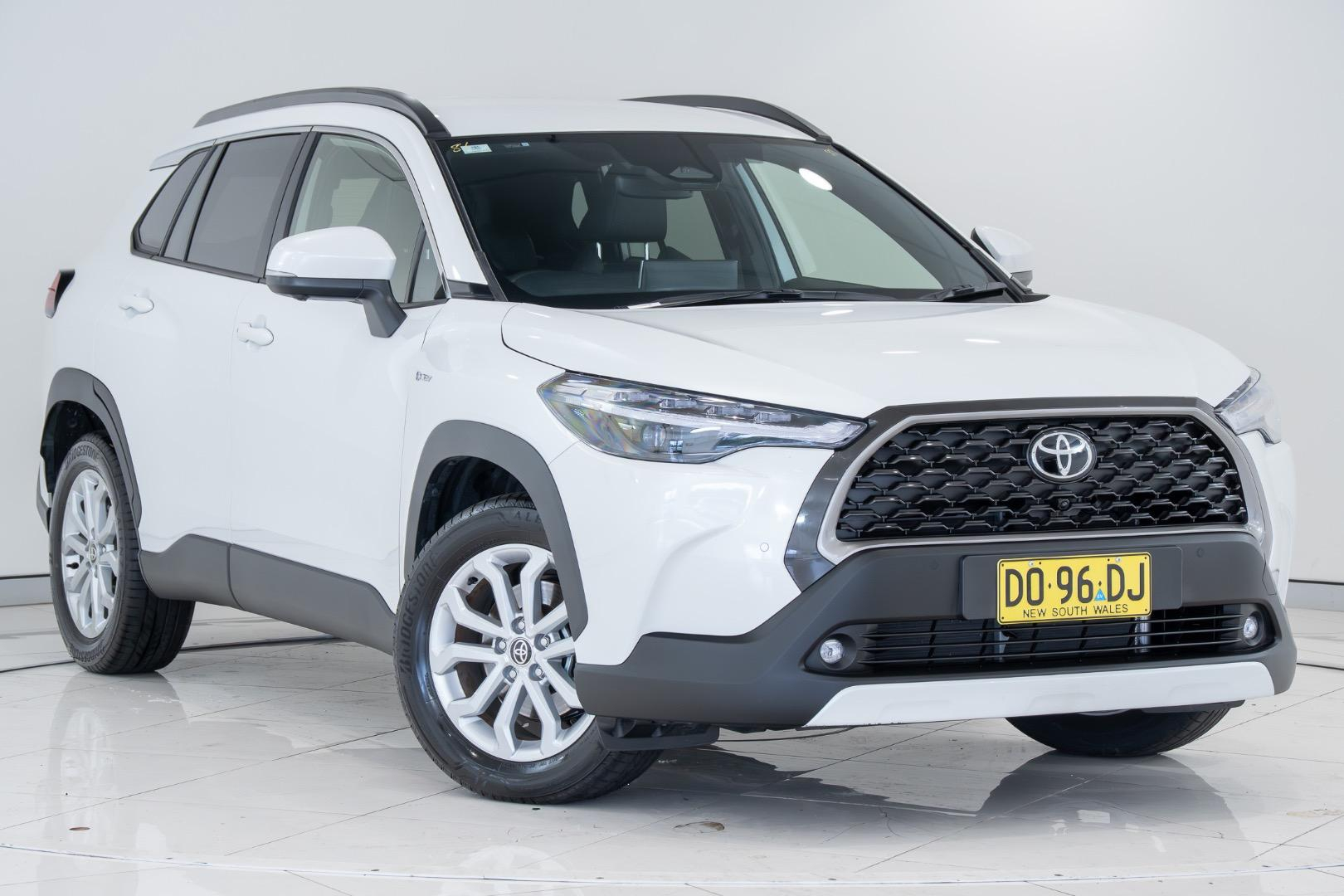 Image of 2025 Toyota Corolla Cross Hybrid GXL