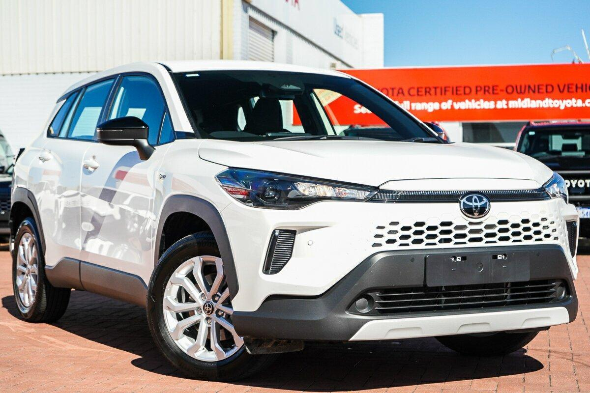 Image of 2025 Toyota Corolla Cross HV GX
