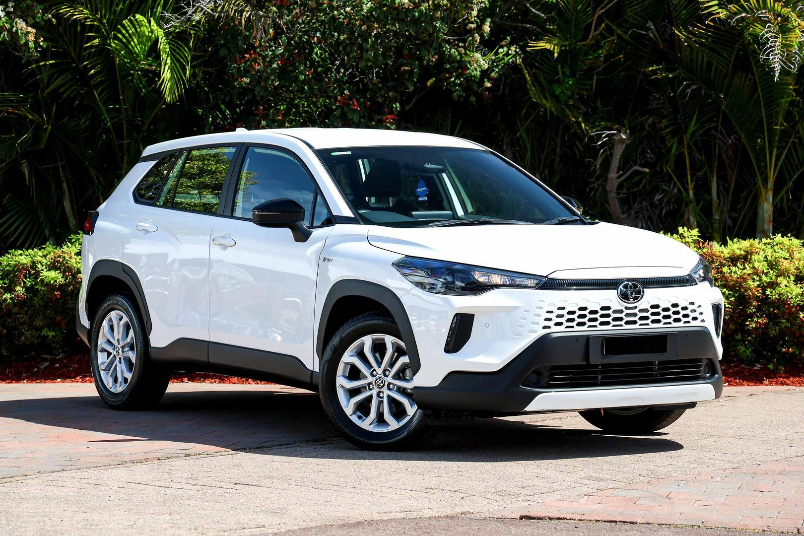 Image of 2025 TOYOTA Corolla Cross Hybrid GX
