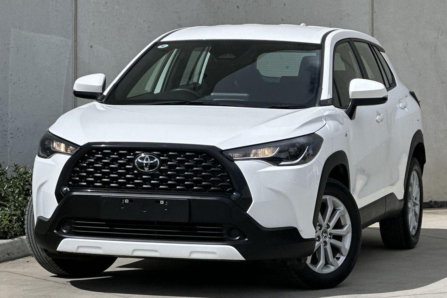 Image of 2024 Toyota Corolla Cross Hybrid GX