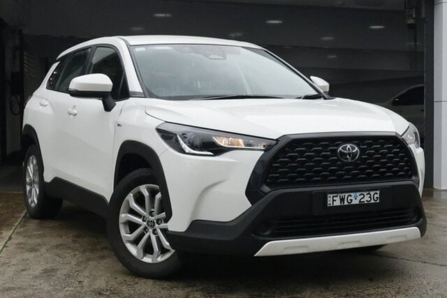 Image of 2024 Toyota Corolla Cross Hybrid GX