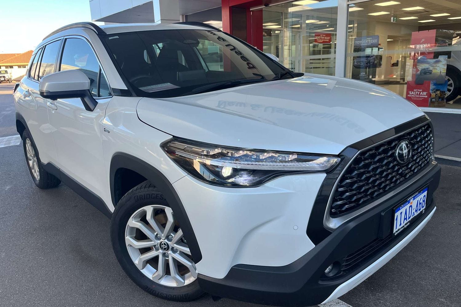 Image of 2024 Toyota Corolla Cross HV GXL