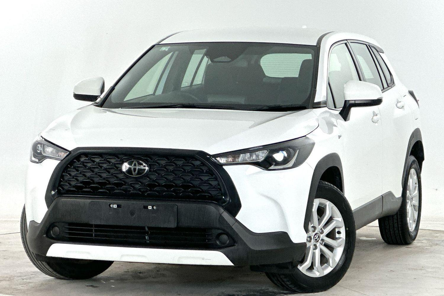 Image of 2024 Toyota Corolla Cross Hybrid GX