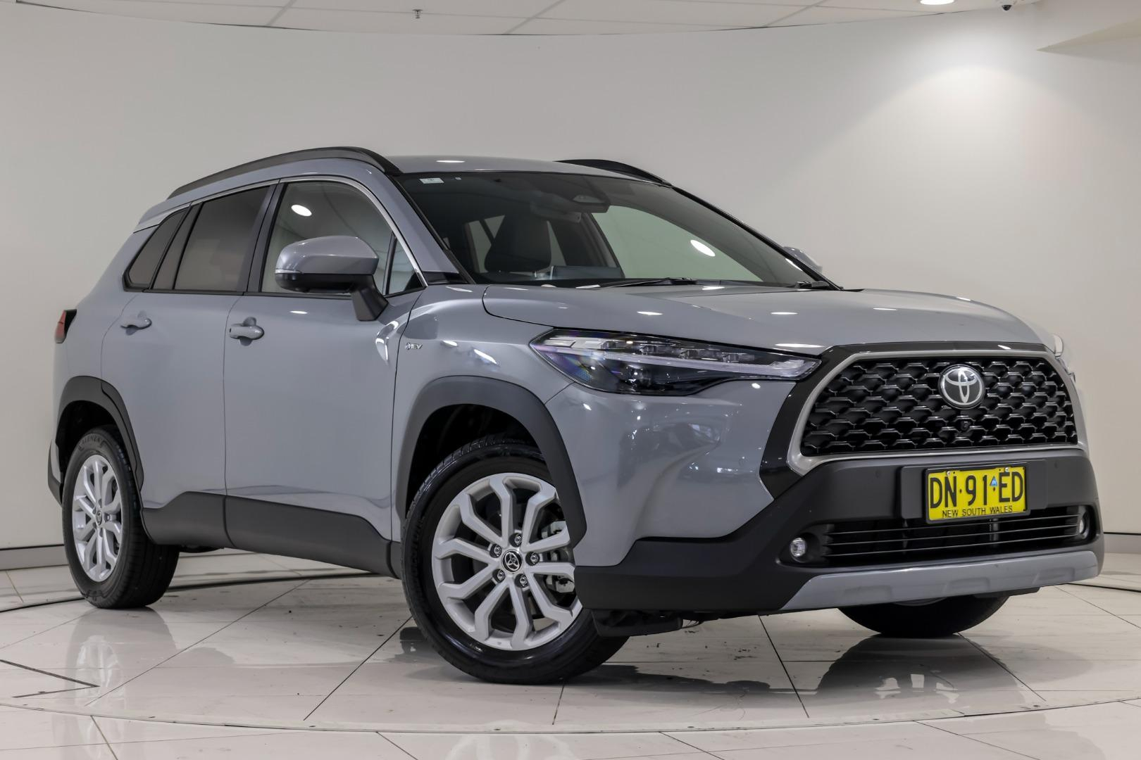 Image of 2025 Toyota Corolla Cross Hybrid GXL