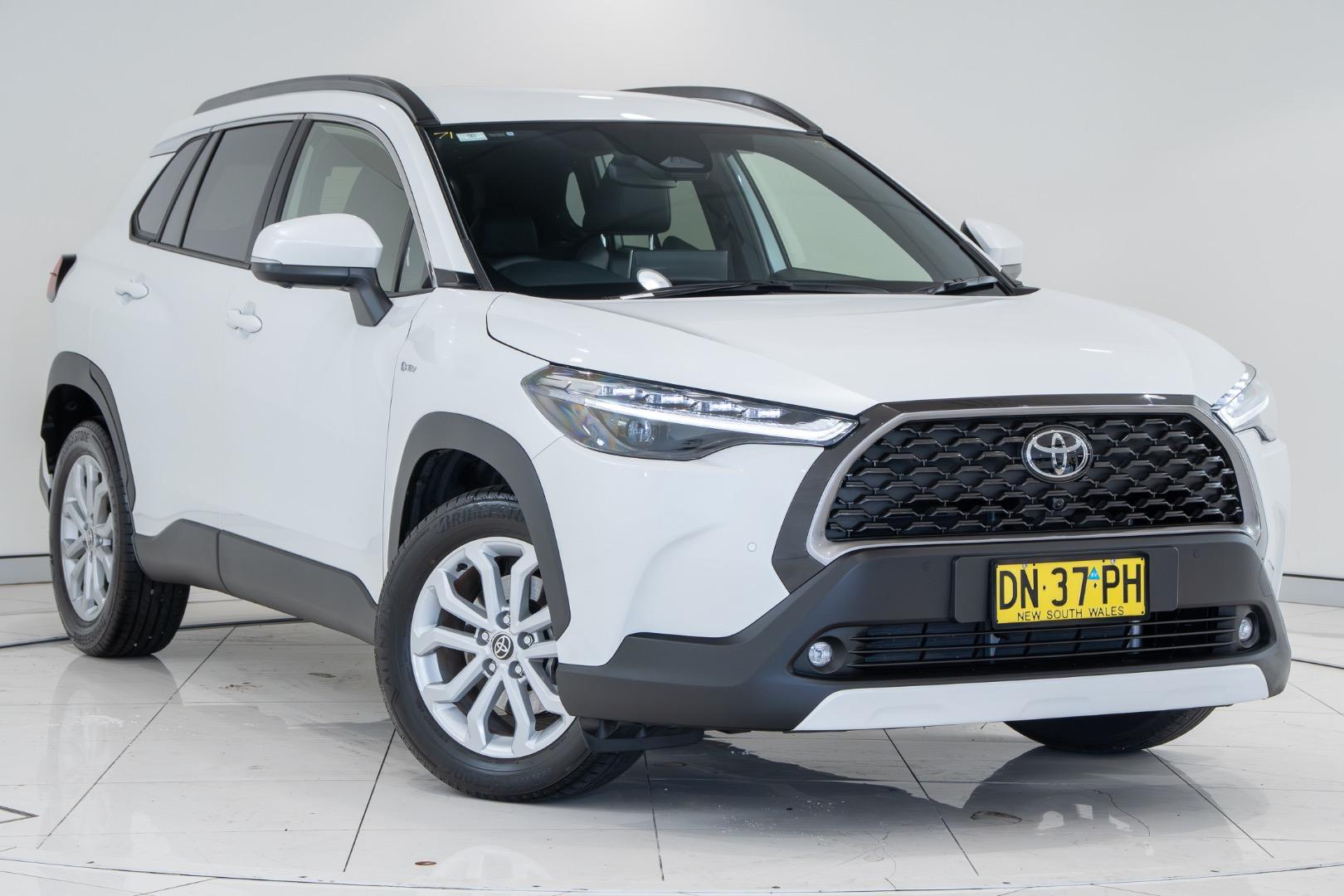 Image of 2025 Toyota Corolla Cross Hybrid GXL