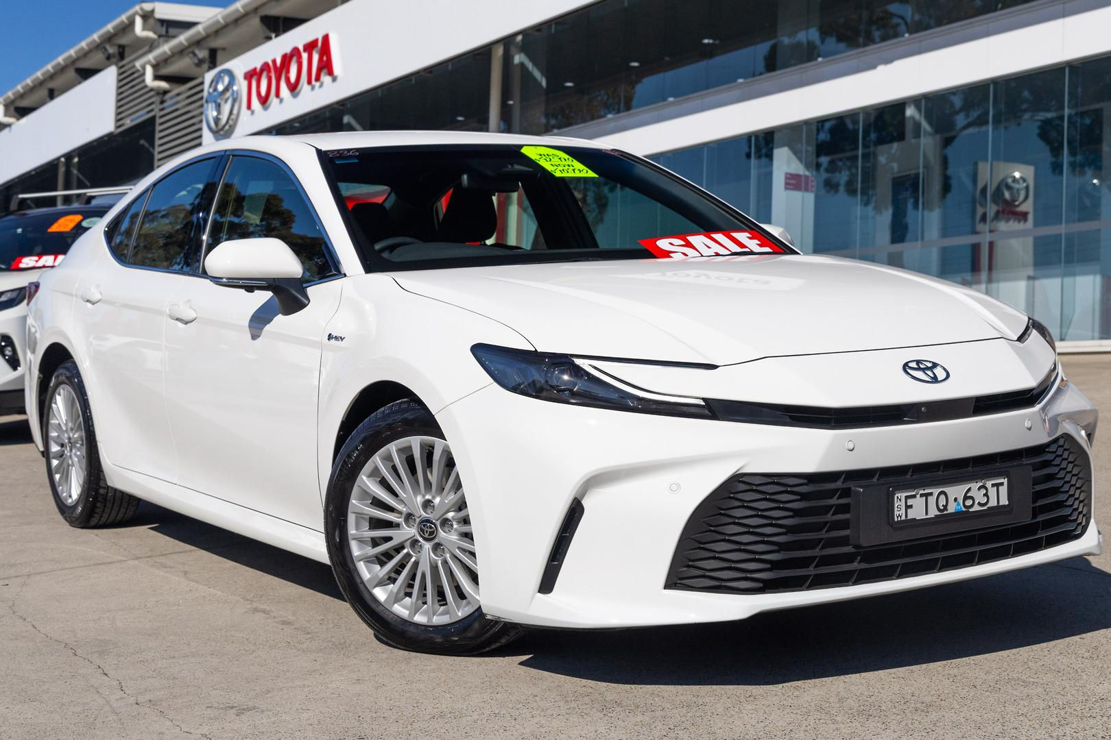 Image of 2025 Toyota Camry Hybrid Ascent