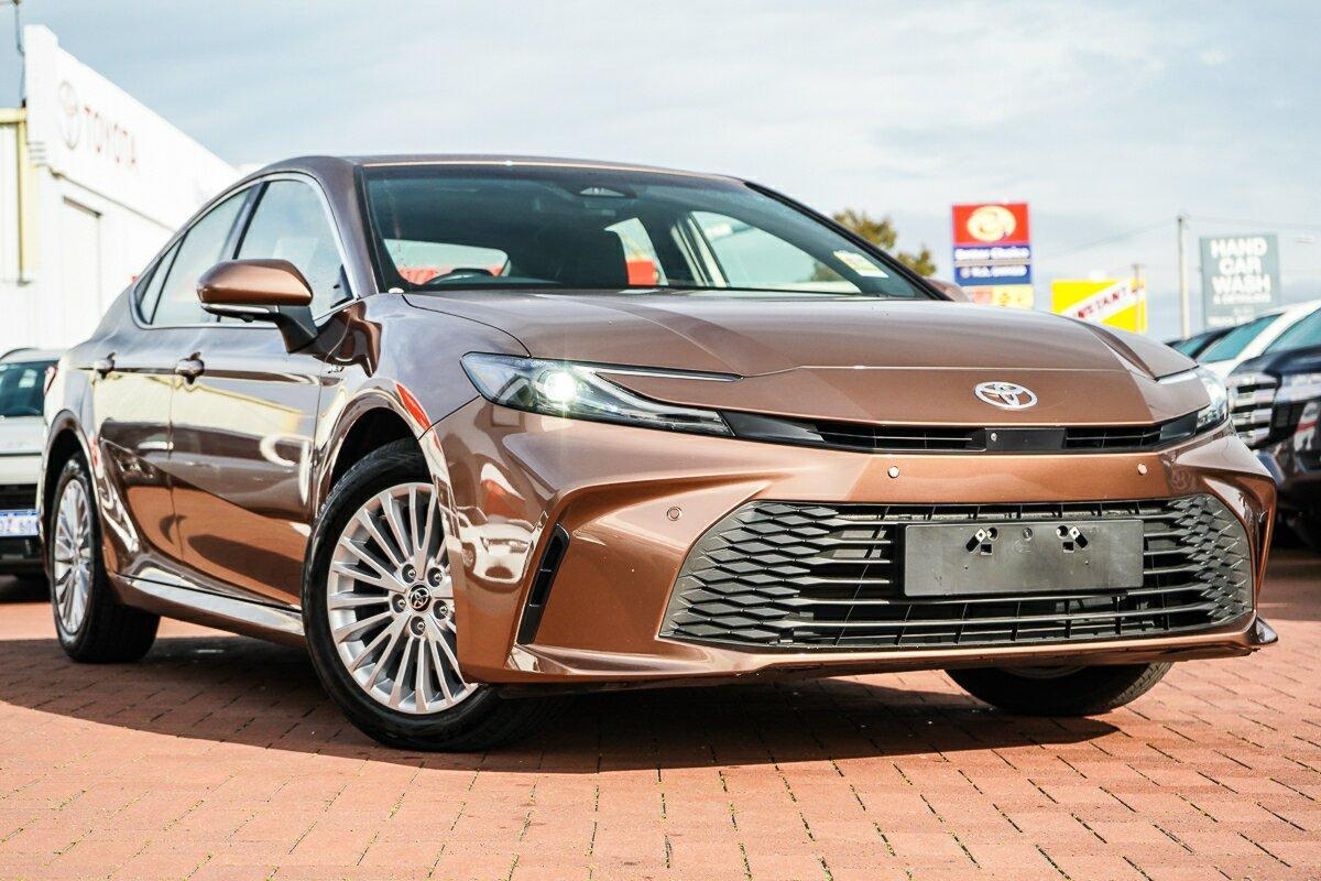 Image of 2025 Toyota Camry Hybrid Ascent