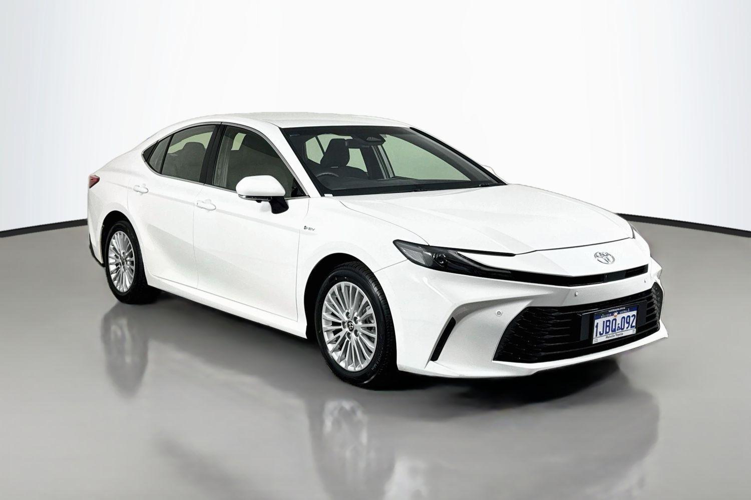 Image of 2024 Toyota Camry Hybrid Ascent