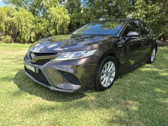 Image of 2020 Toyota Camry Hybrid Ascent Sport