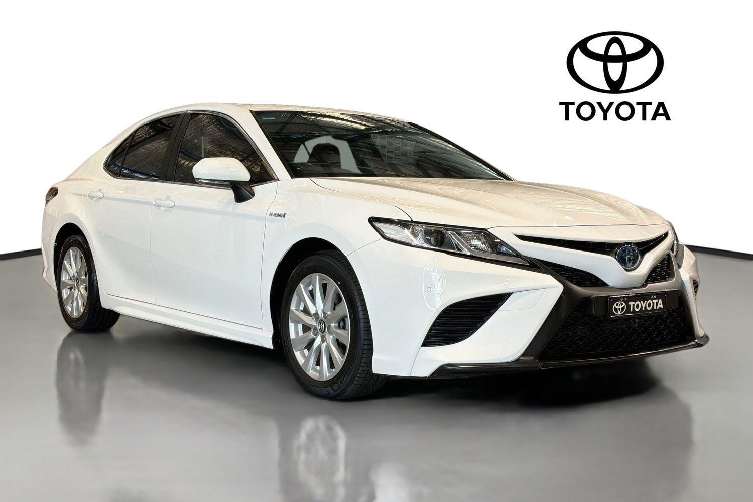 Image of 2018 Toyota Camry Hybrid Ascent Sport