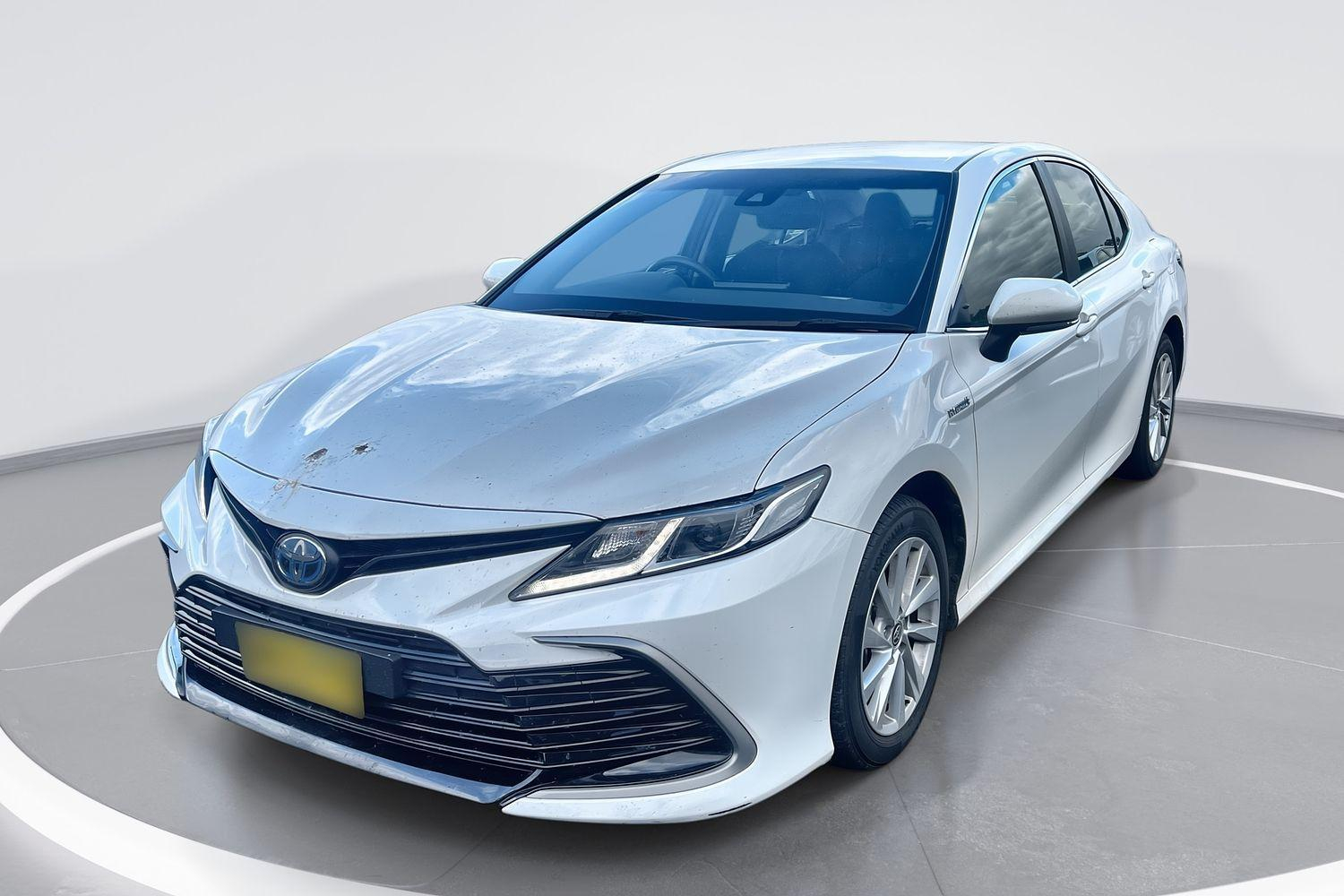 Image of 2023 Toyota Camry Hybrid Ascent