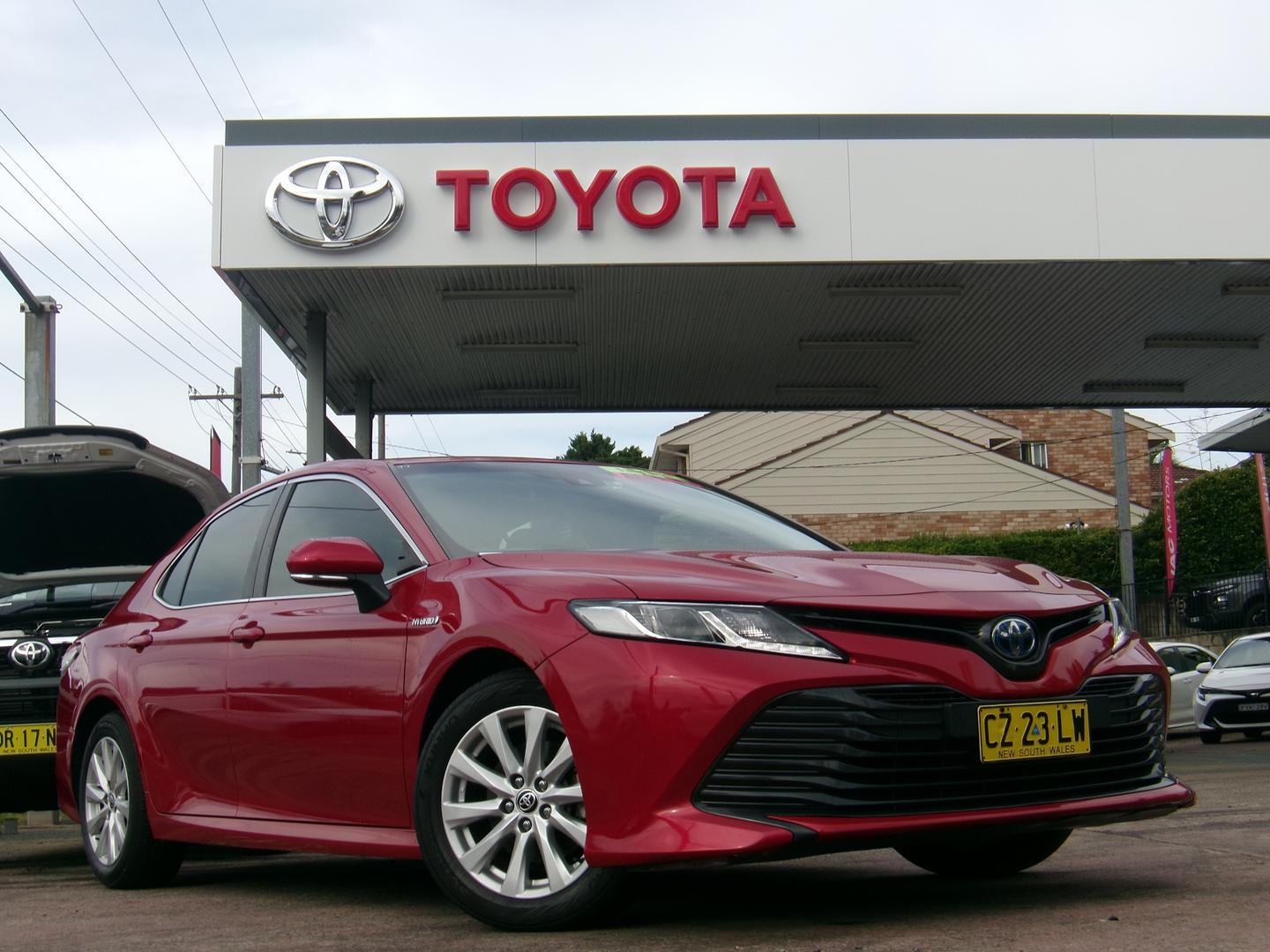 Image of 2020 Toyota Camry Hybrid Ascent