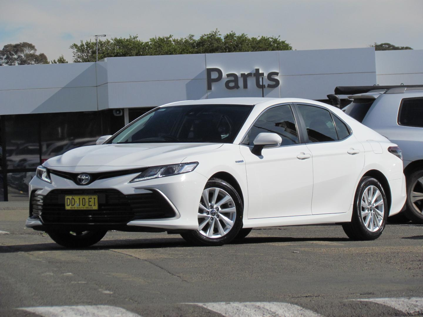 Image of 2021 Toyota Camry Hybrid Ascent