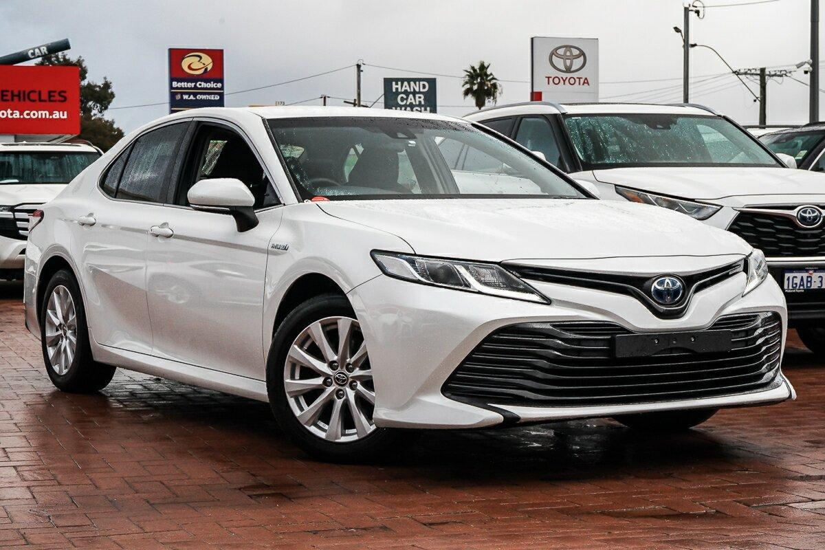 Image of 2020 Toyota Camry Hybrid Ascent