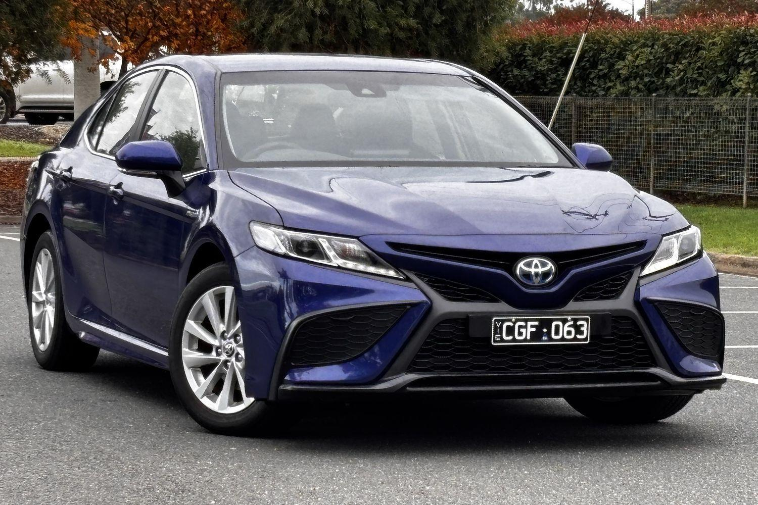Image of 2022 Toyota Camry Hybrid Ascent Sport