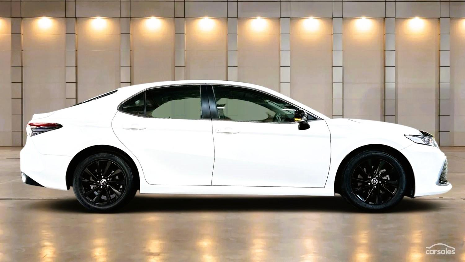 Image of 2023 Toyota Camry Hybrid Ascent