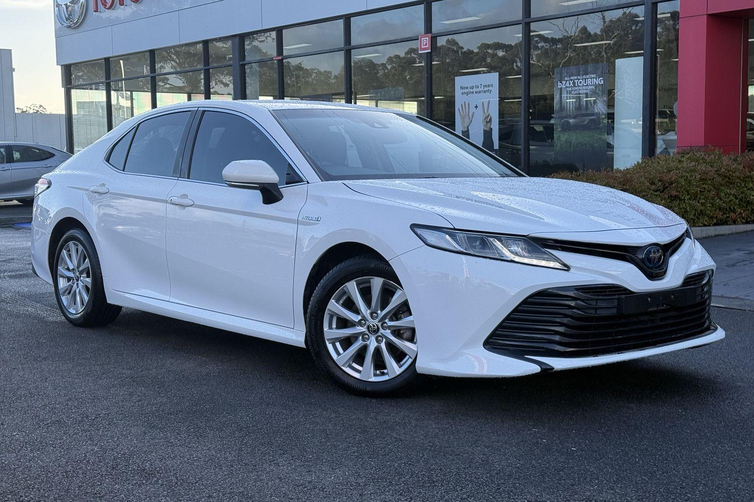 Image of 2020 Toyota Camry Hybrid Ascent