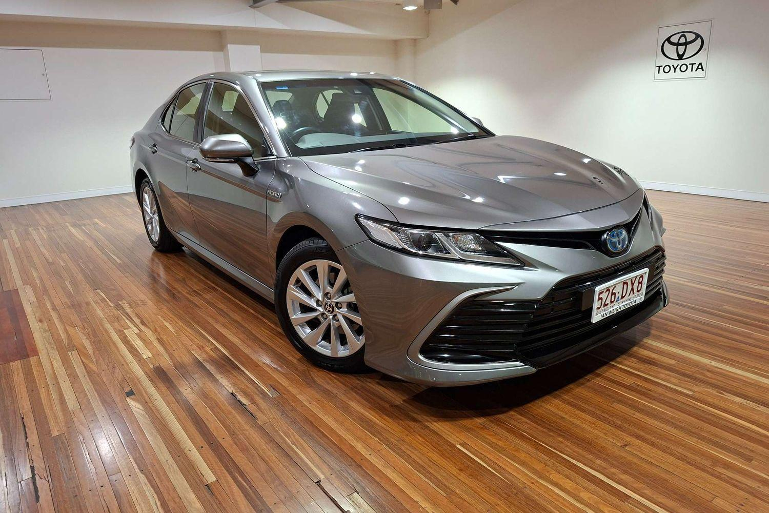 Image of 2022 Toyota Camry Hybrid Ascent