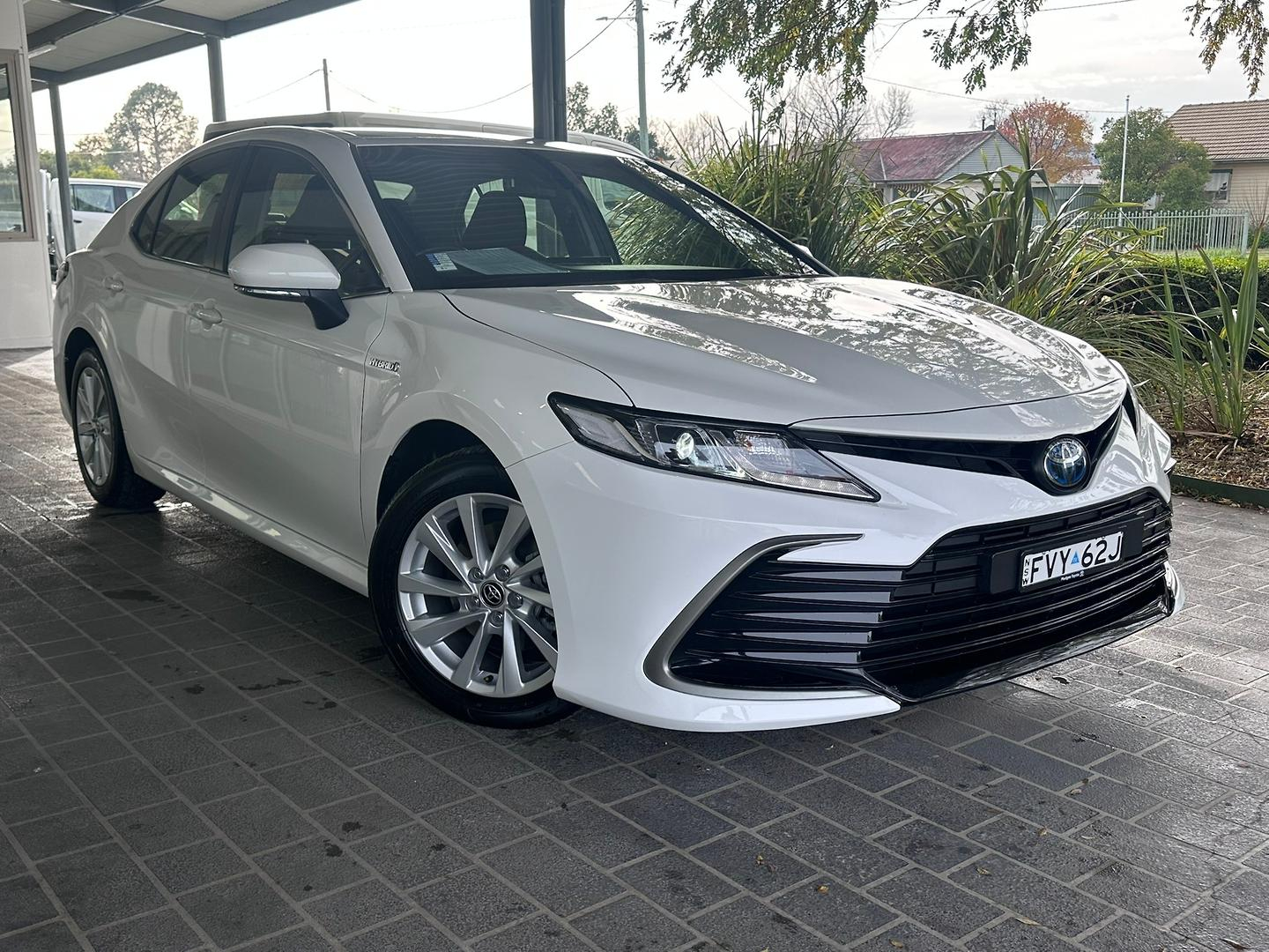 Image of 2023 Toyota Camry Hybrid Ascent