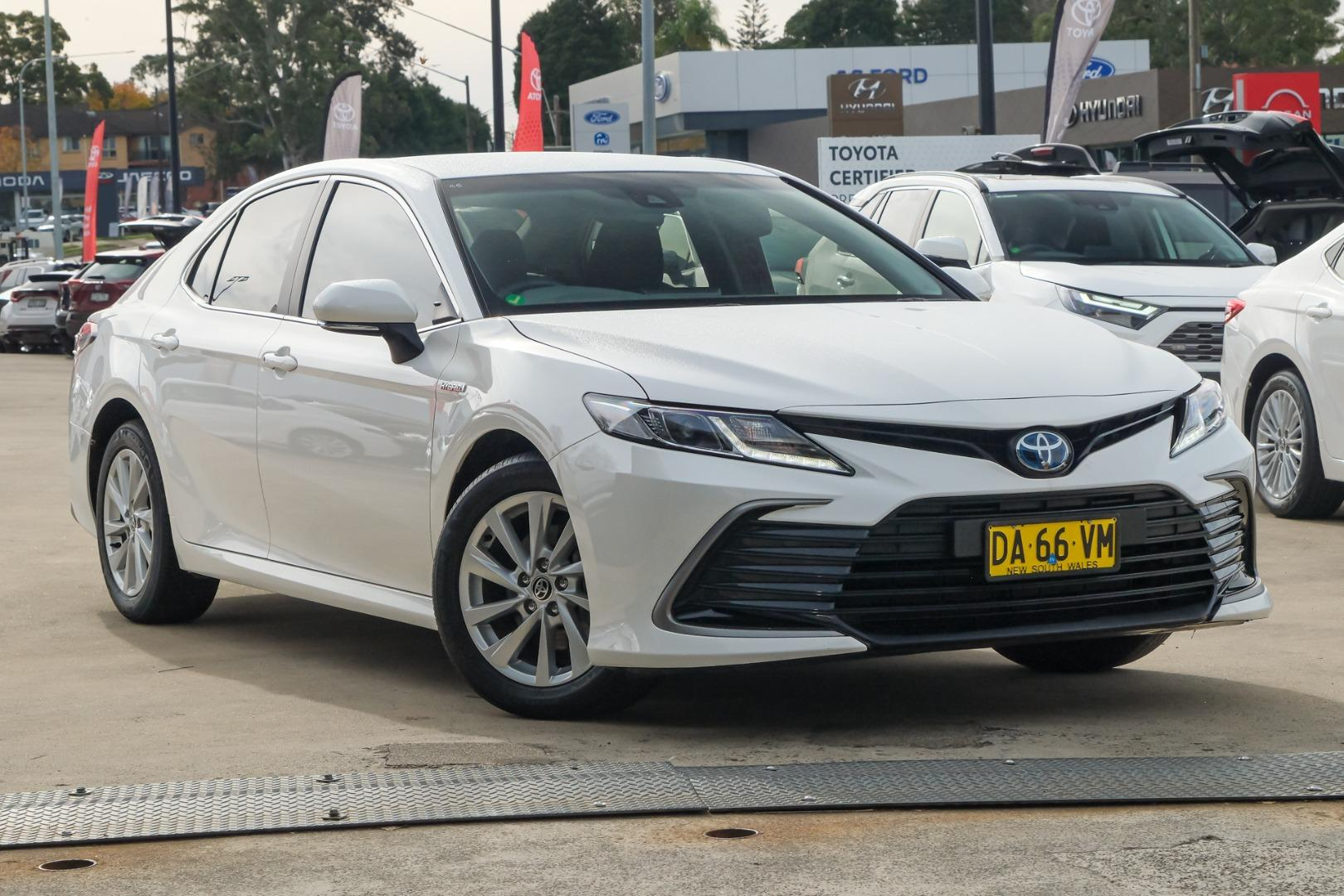 Image of 2021 Toyota Camry Hybrid Ascent