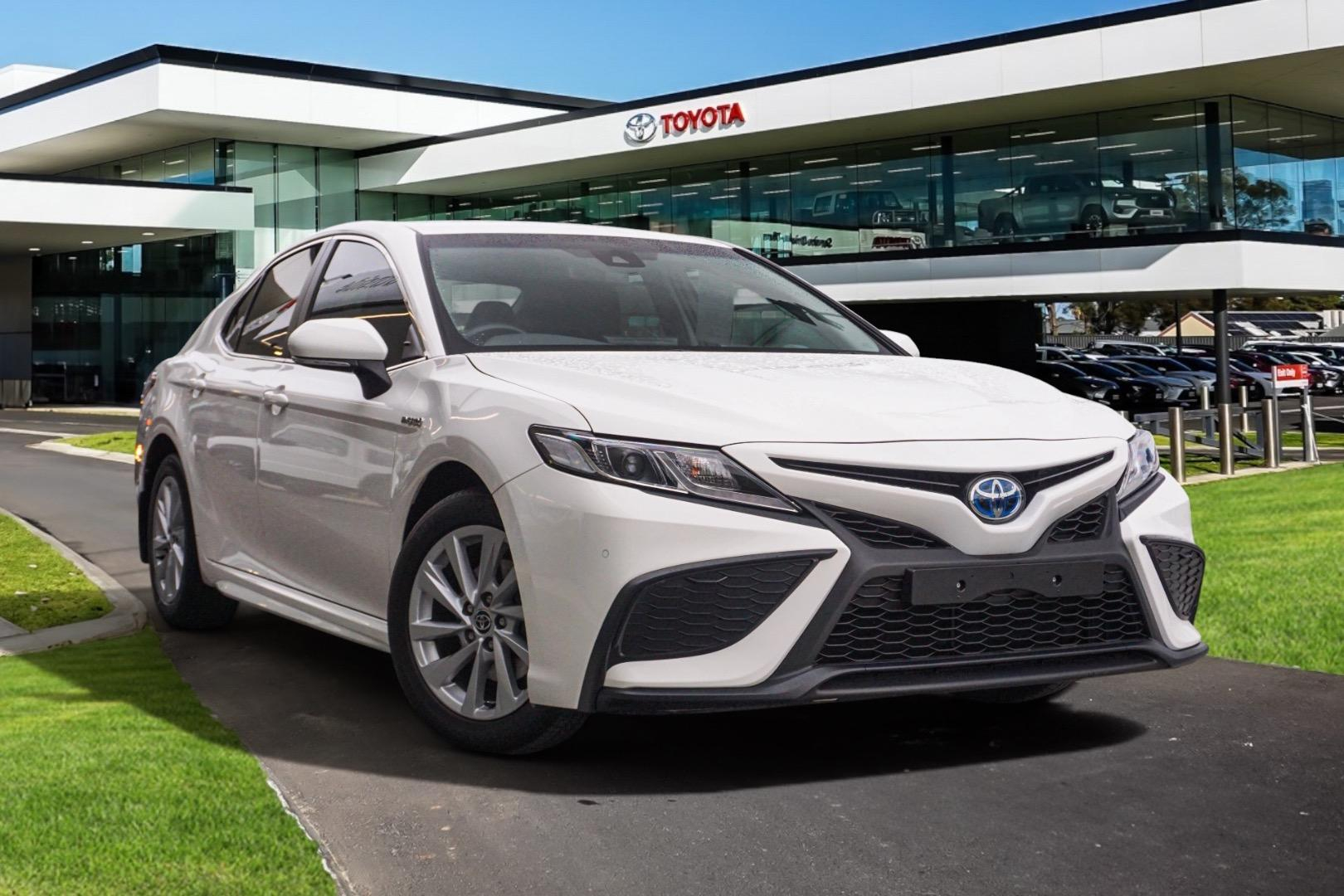 Image of 2022 Toyota Camry Hybrid Ascent Sport