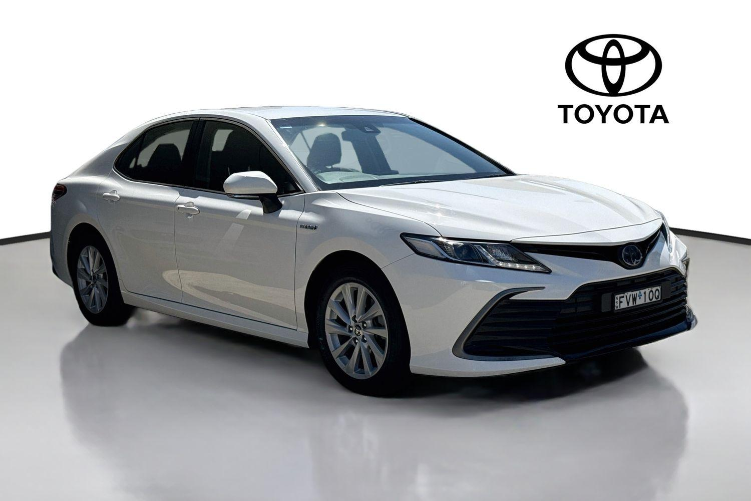 Image of 2023 Toyota Camry Hybrid Ascent