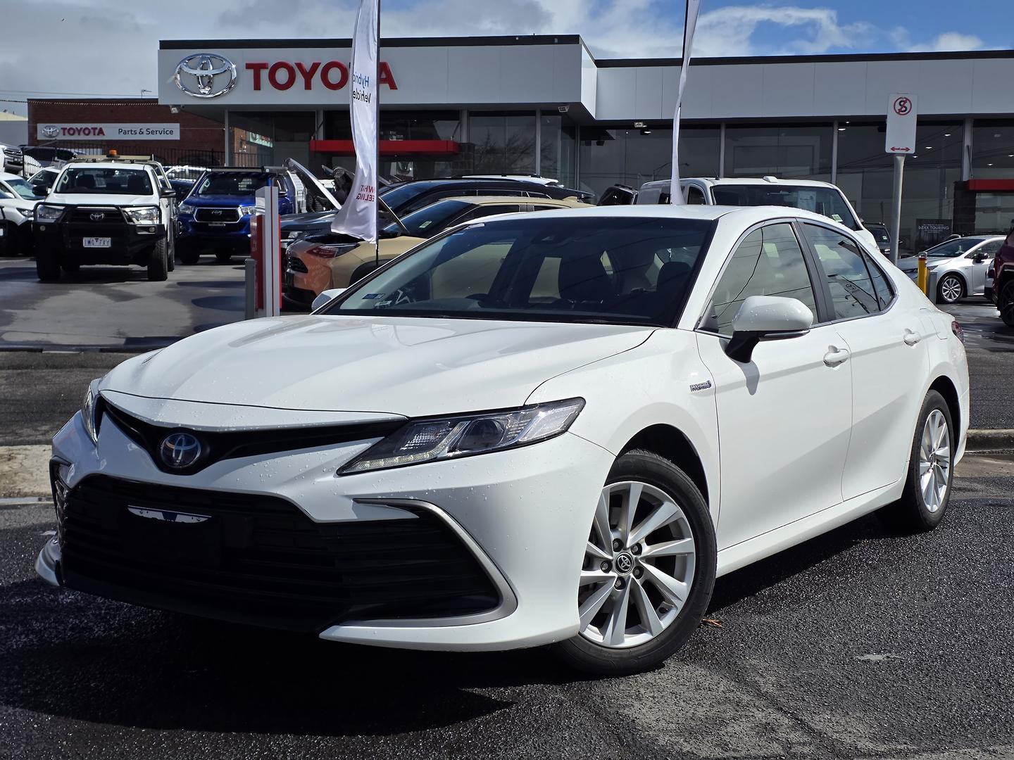 Image of 2024 Toyota Camry Hybrid Ascent